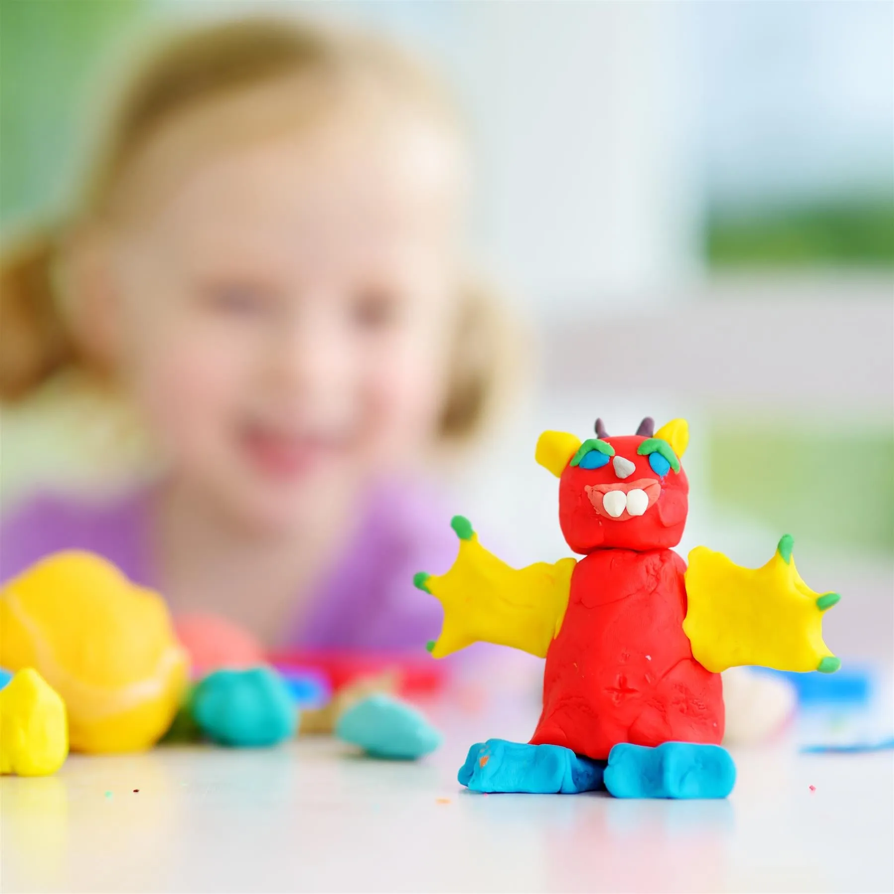 1.5 Kg Giant Play Dough Set in Bucket