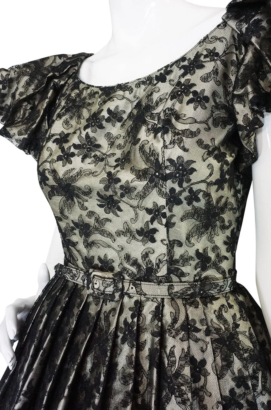 1950s Puff Sleeve Lace and Silk Cocktail Dress