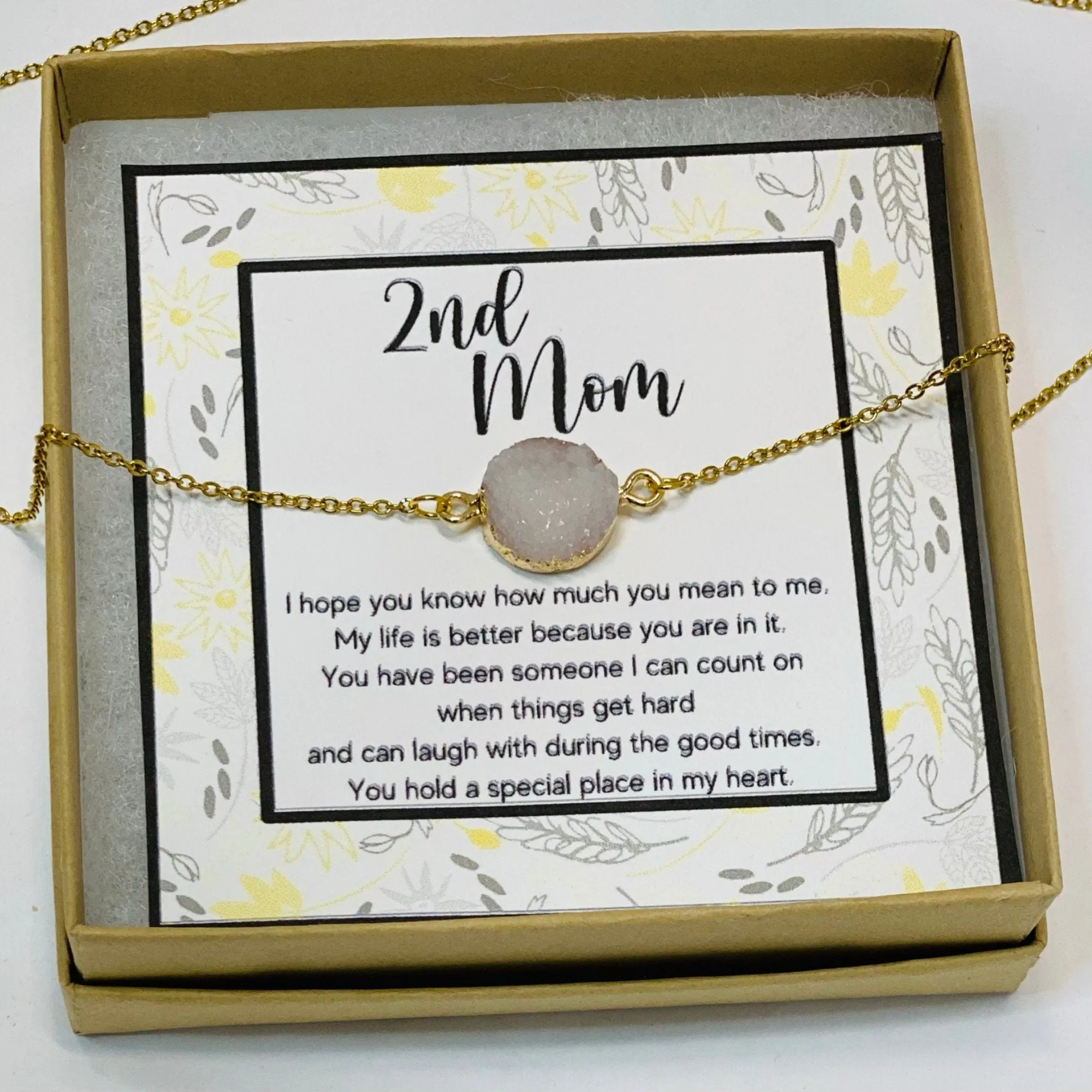 2nd mom gifts, Stepmom necklace, Gift for boyfriends mom, Bonus mom gifts, Unbiological mom gifts, Gift ideas for someone like a mom