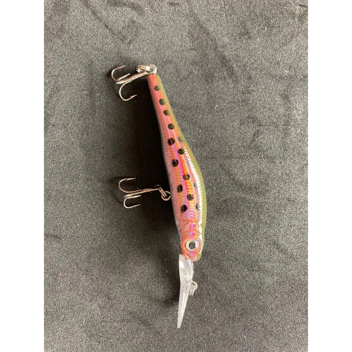 6 X Premium Quality 10cm 6g Minnow Lure Fishing Tackle In Random Colours