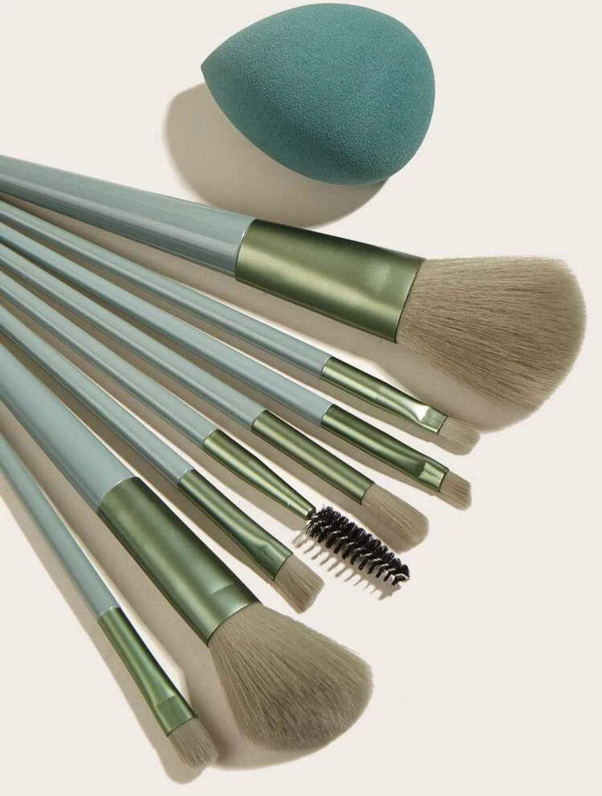 8PCS Makeup Brush With Storage Box