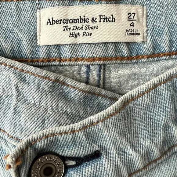 ABERCROMBIE &amp; FITCH The Dad Short High Rise Sz 27/4