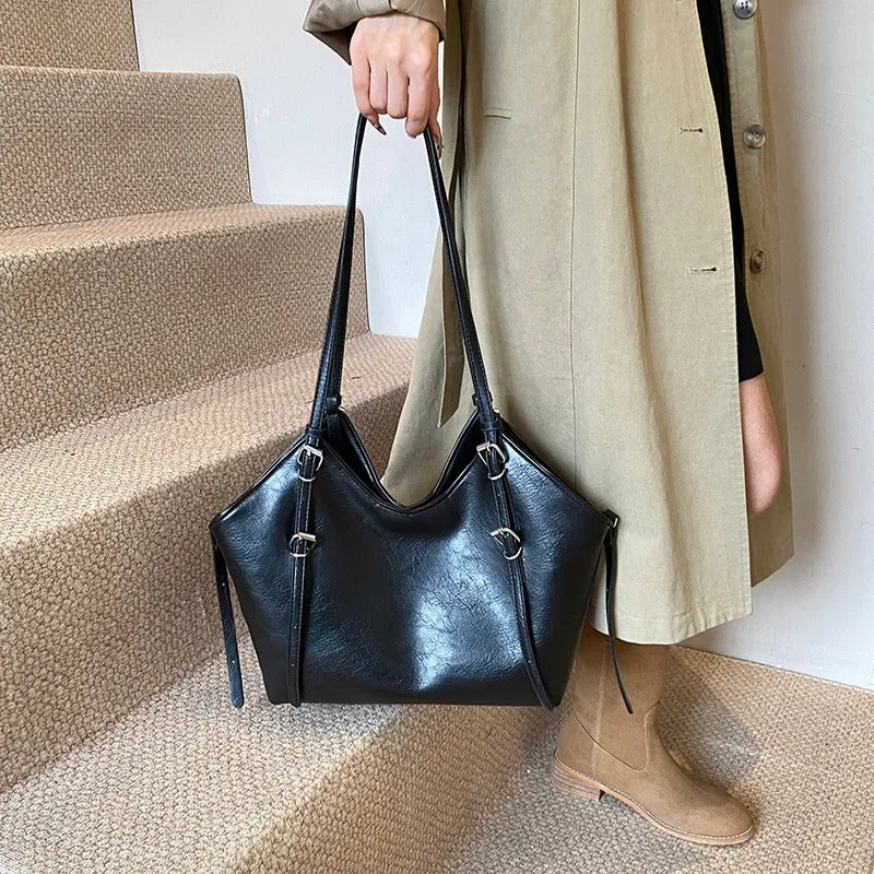 Amara Vegan Leather Tote