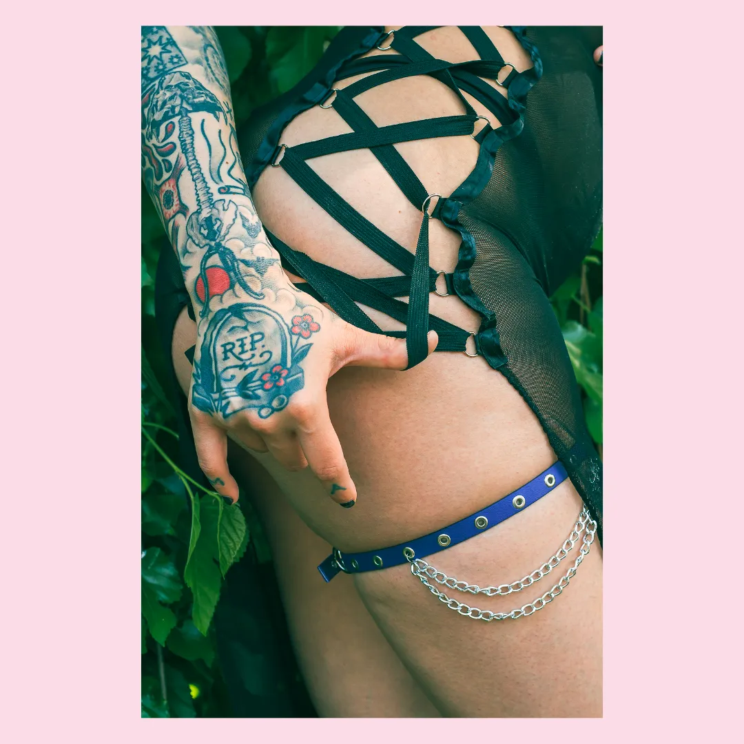 Azrael vegan or leather thigh harness