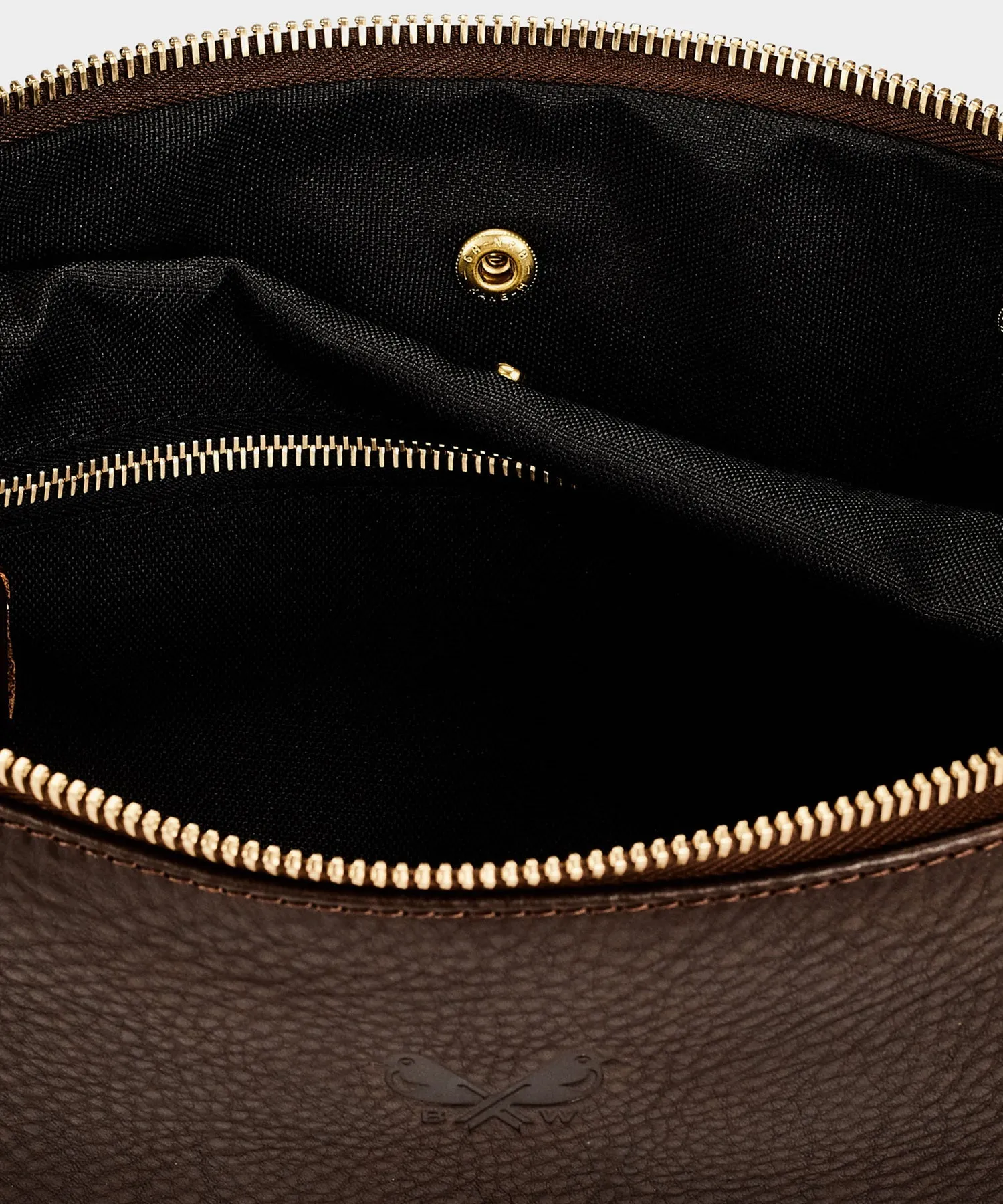 Bennett Winch Leather Washbag in Brown