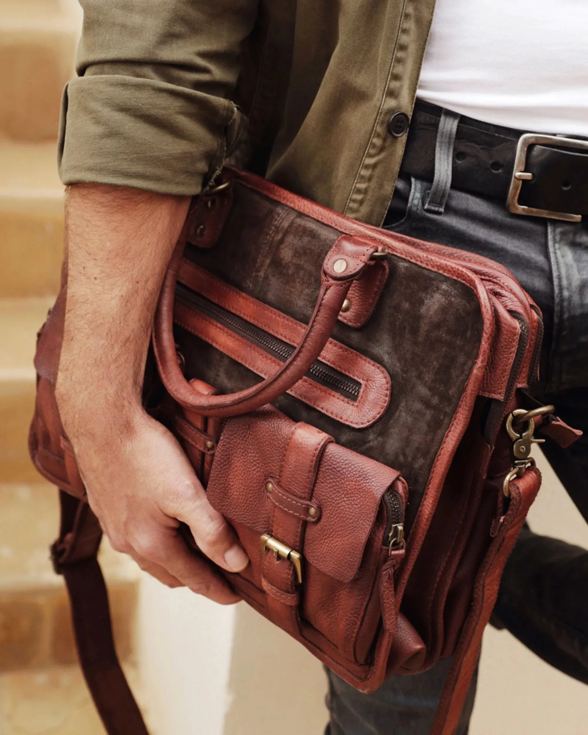 Boomsma | Leather Messenger Bag | Laptop Briefcase