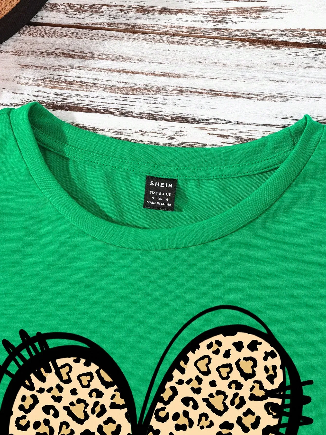 Camiseta de Manga Corta con Estampado de Leopardo