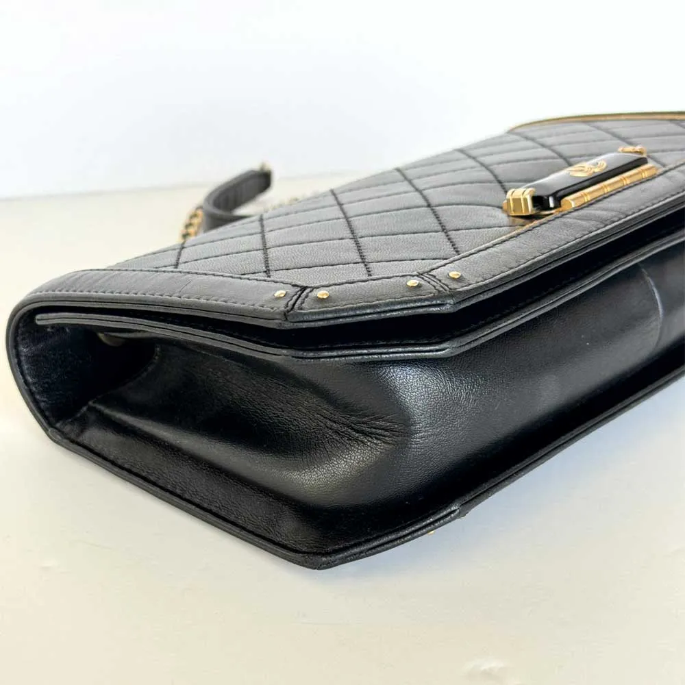 CC Clasp Flap Bag