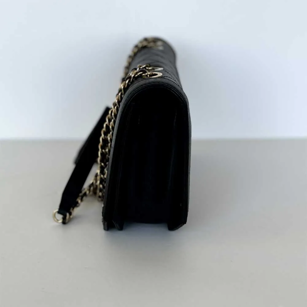 CC Clasp Flap Bag