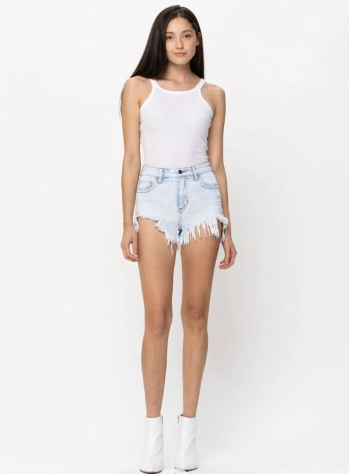 Cello high rise fray hem shorts