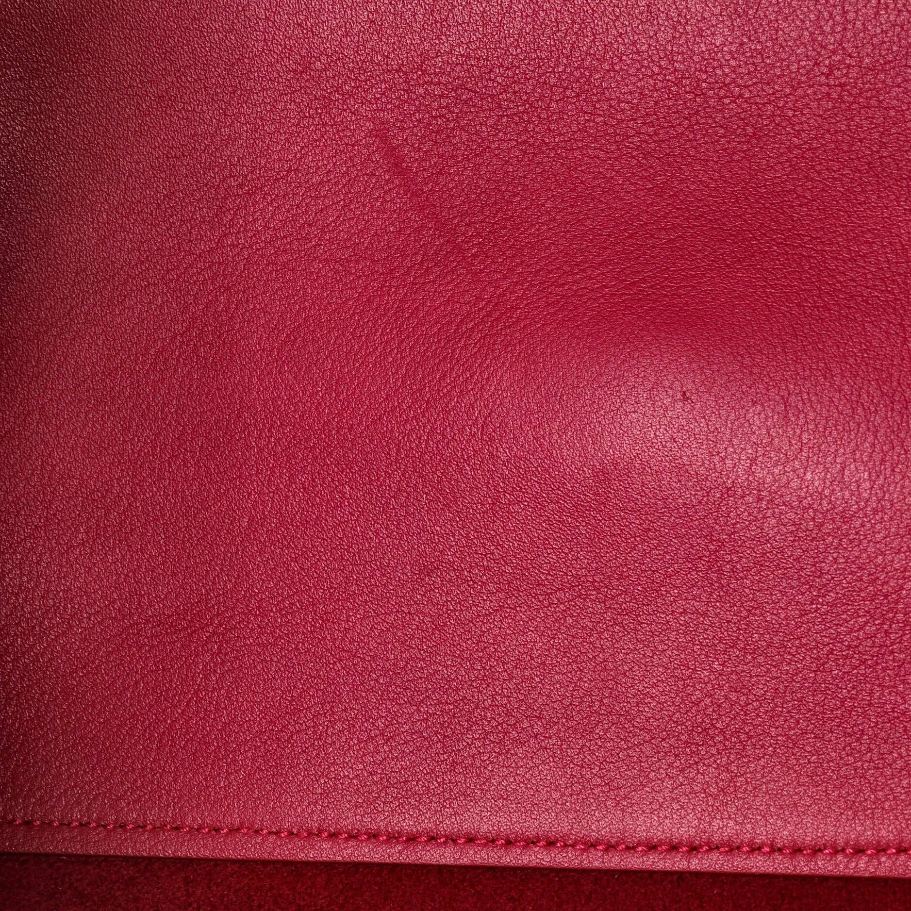 Classic Y Cabas Leather Small