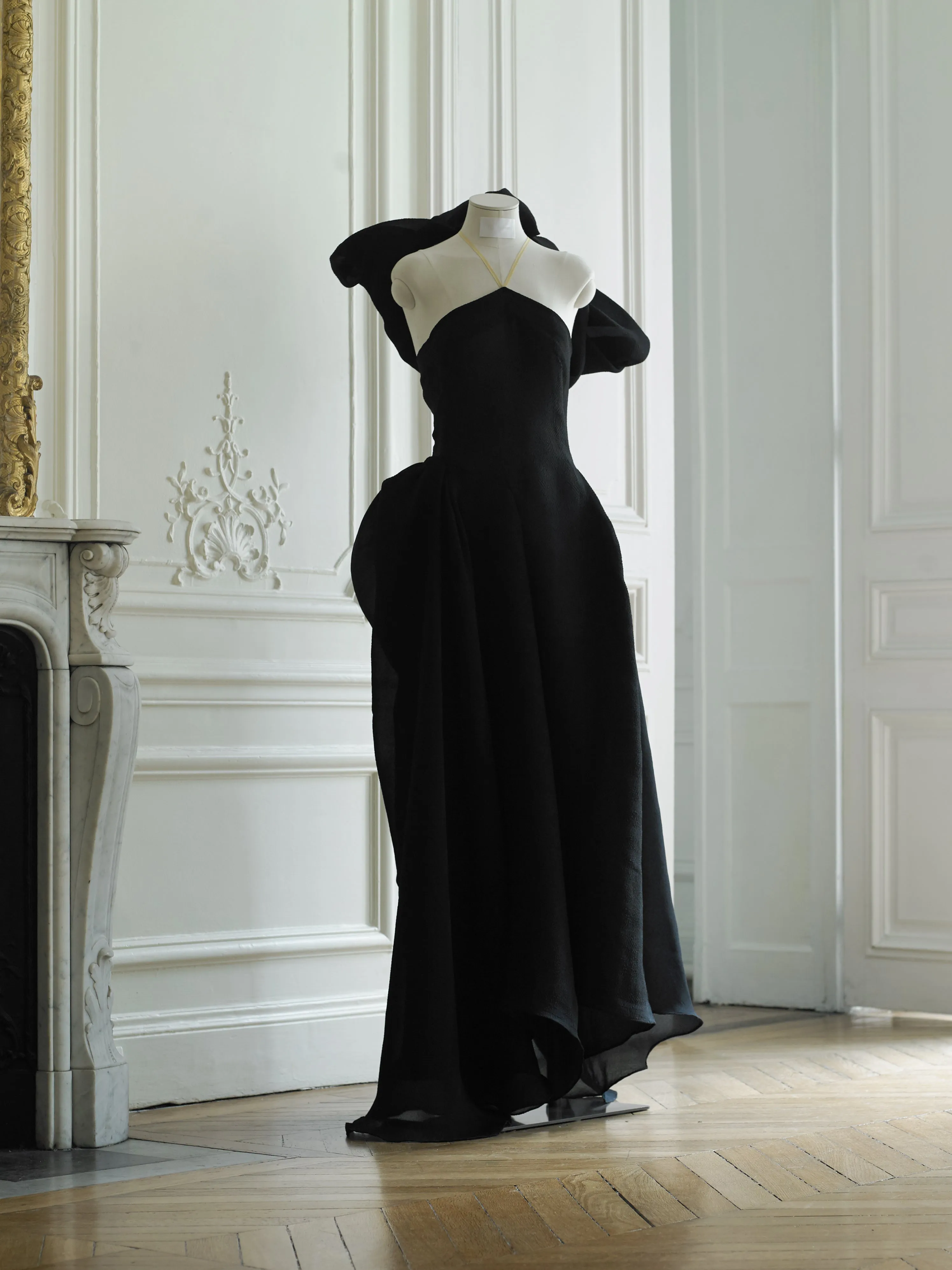 Couture : Sculptured Galea Drape Dress - Black