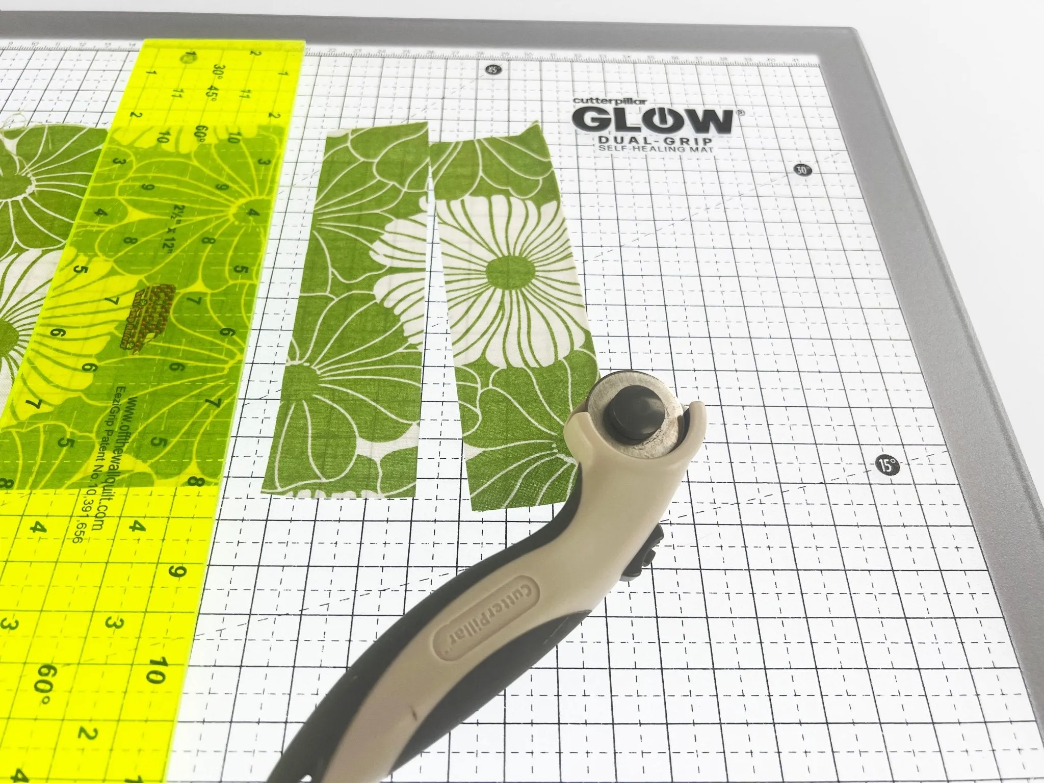 CUTTERPILLAR GLOW PREMIUM II