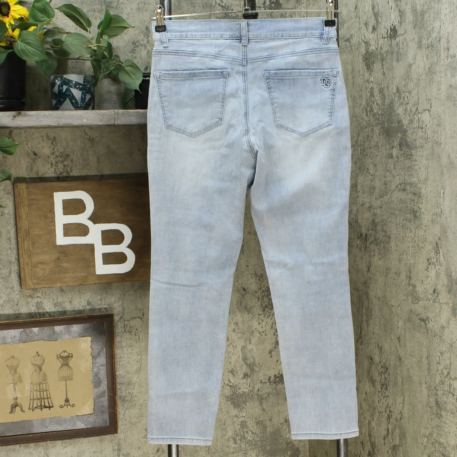 DG2 by Diane Gilman Petite Crosshatch Destructed Skinny Jeans Chambray 6P