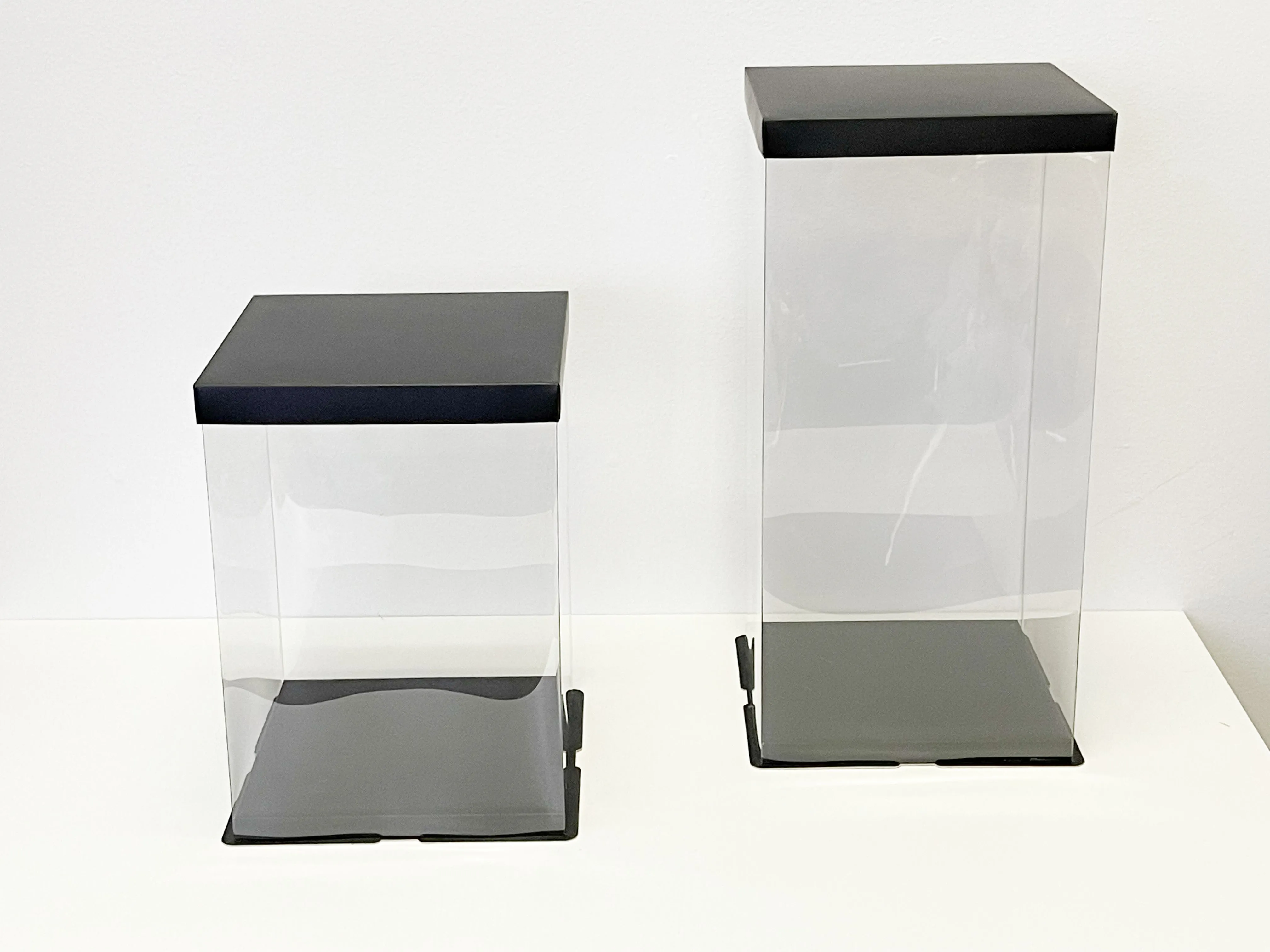 Display Box with Black Base And Lid on variety sizes