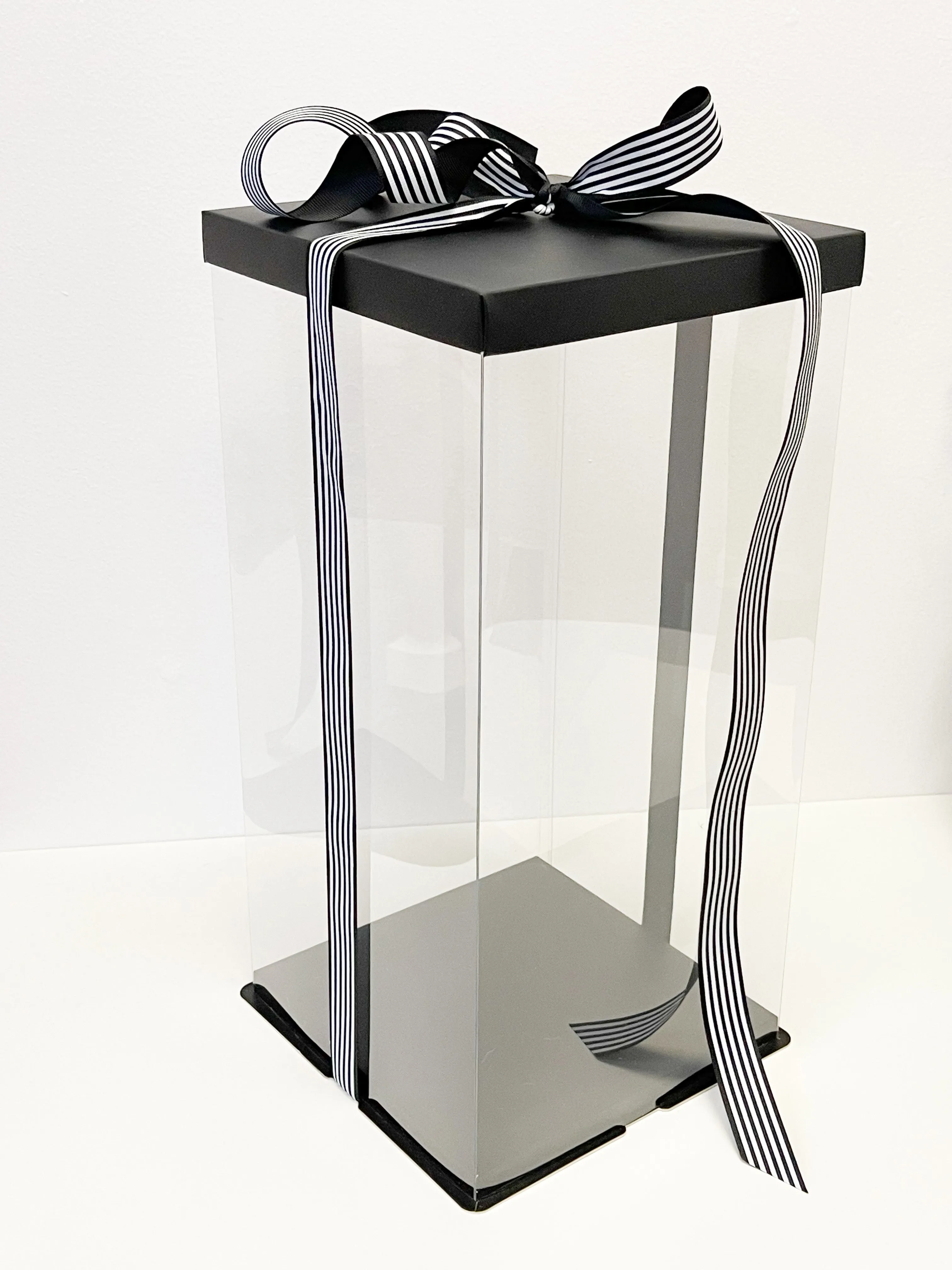 Display Box with Black Base And Lid on variety sizes