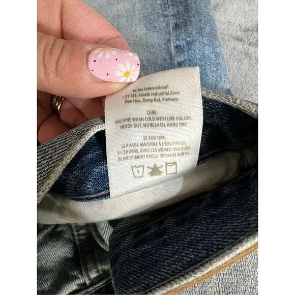 Edwin CAI Short Womens Size 24 Corsica Blue Denim Frayed Hem 7&quot; NWT
