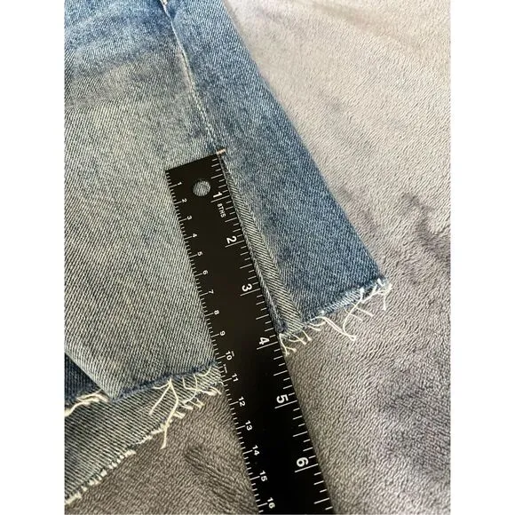 Edwin CAI Short Womens Size 24 Corsica Blue Denim Frayed Hem 7&quot; NWT