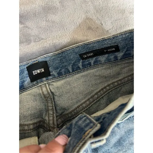 Edwin CAI Short Womens Size 24 Corsica Blue Denim Frayed Hem 7&quot; NWT