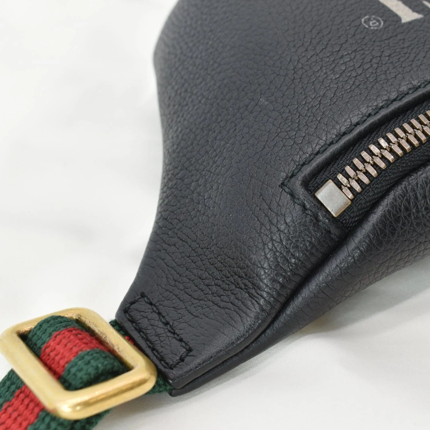 GUCCI Print Grained Calfskin Leather Small Belt Bag Black 527792