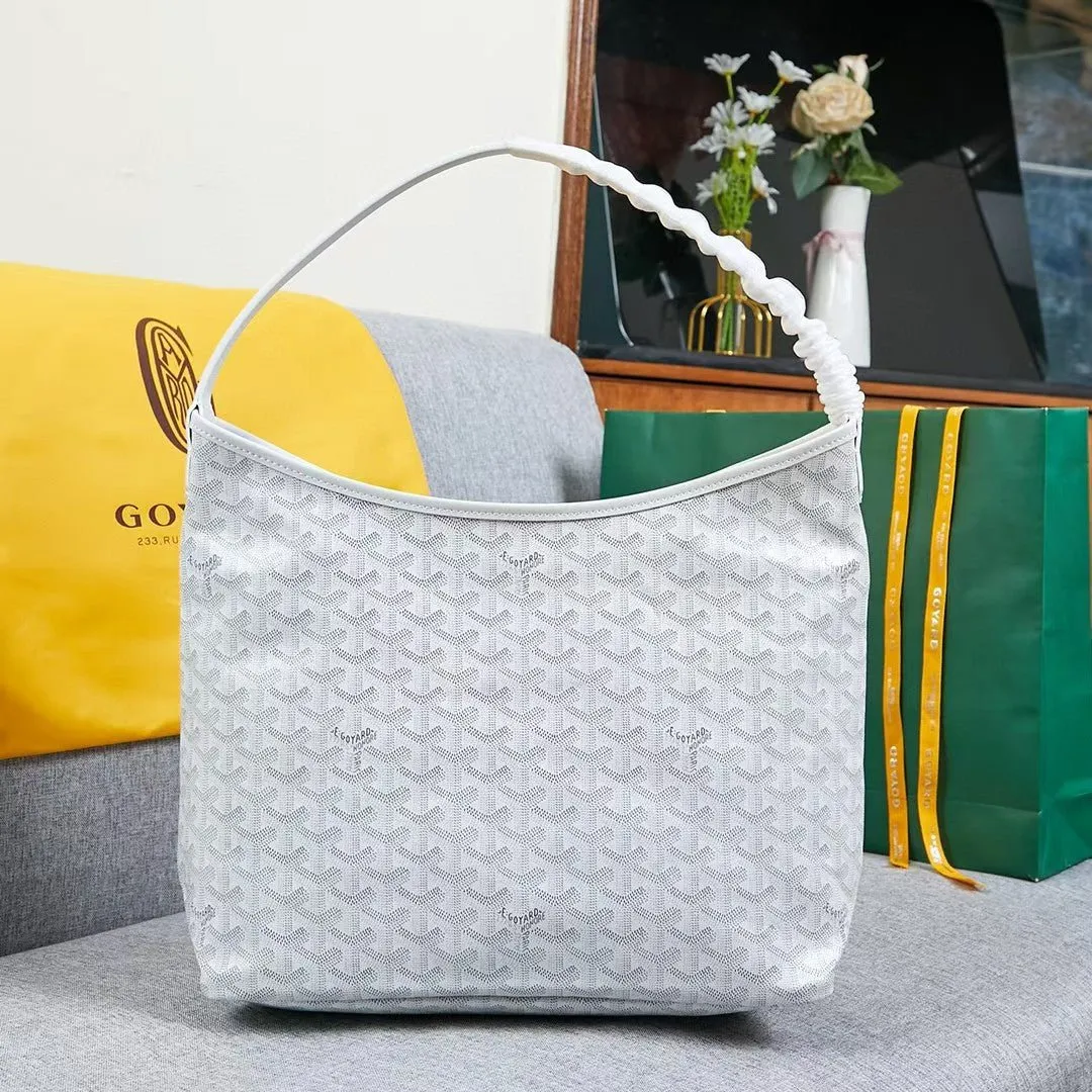 Half-Moon Shoulder Bag