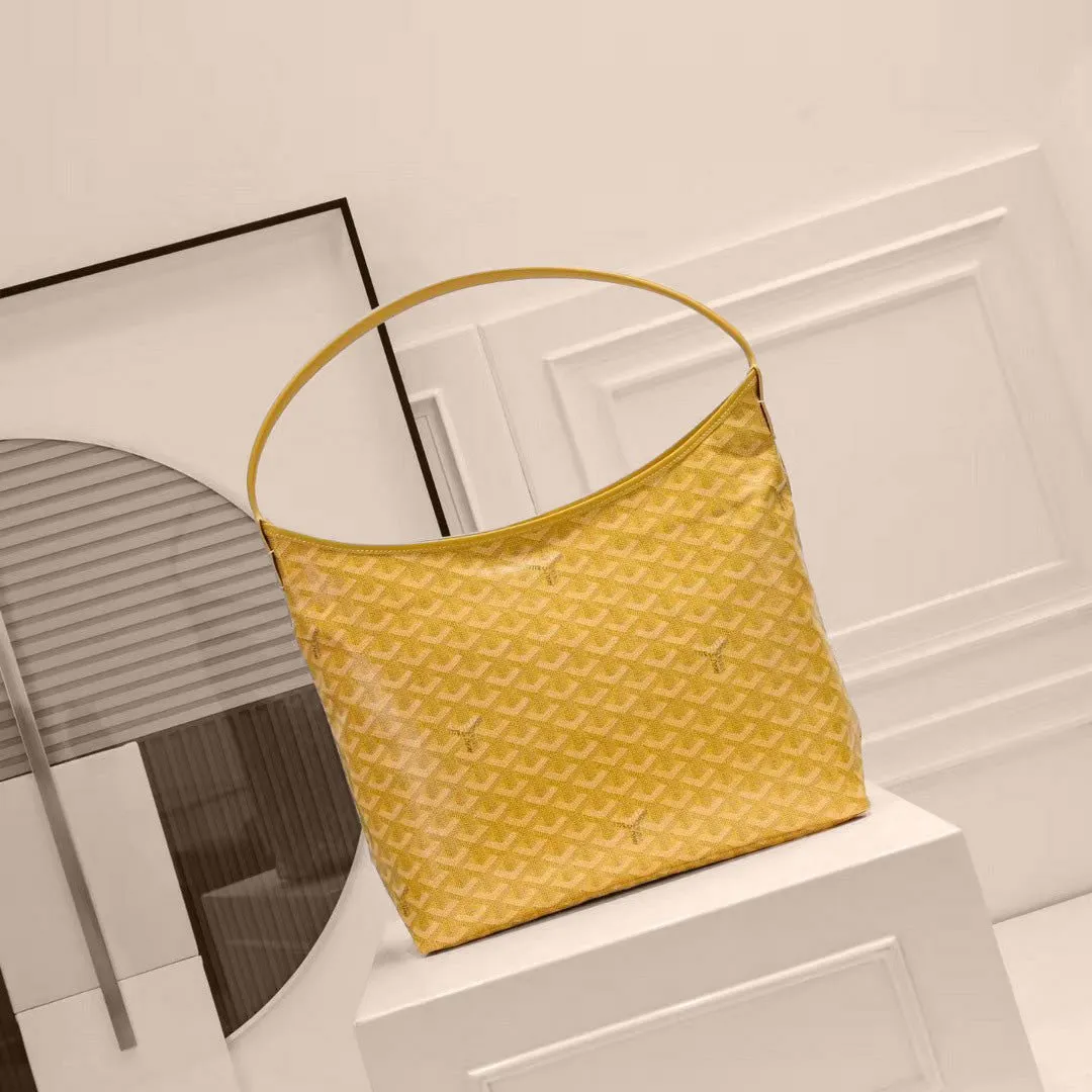 Half-Moon Shoulder Bag