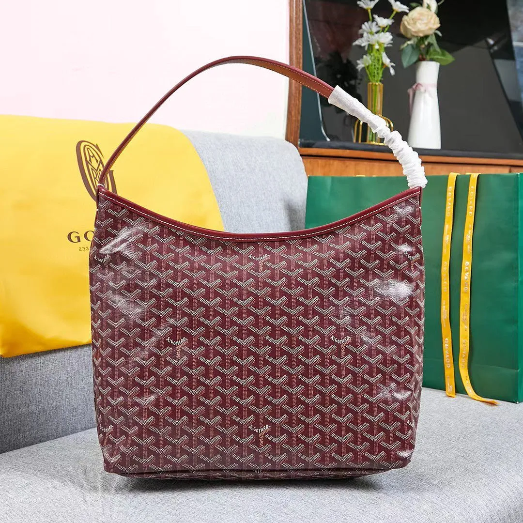 Half-Moon Shoulder Bag
