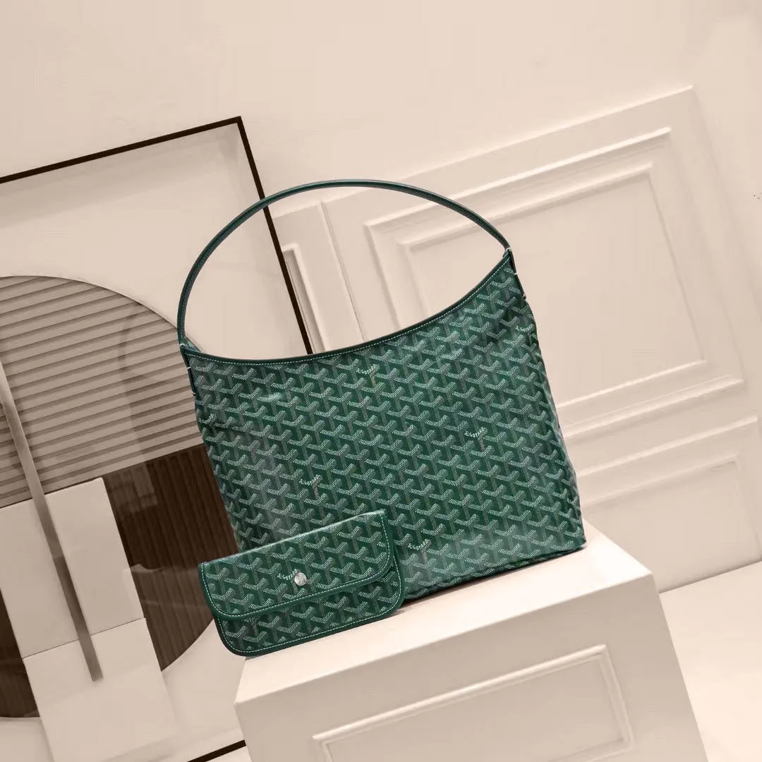 Half-Moon Shoulder Bag