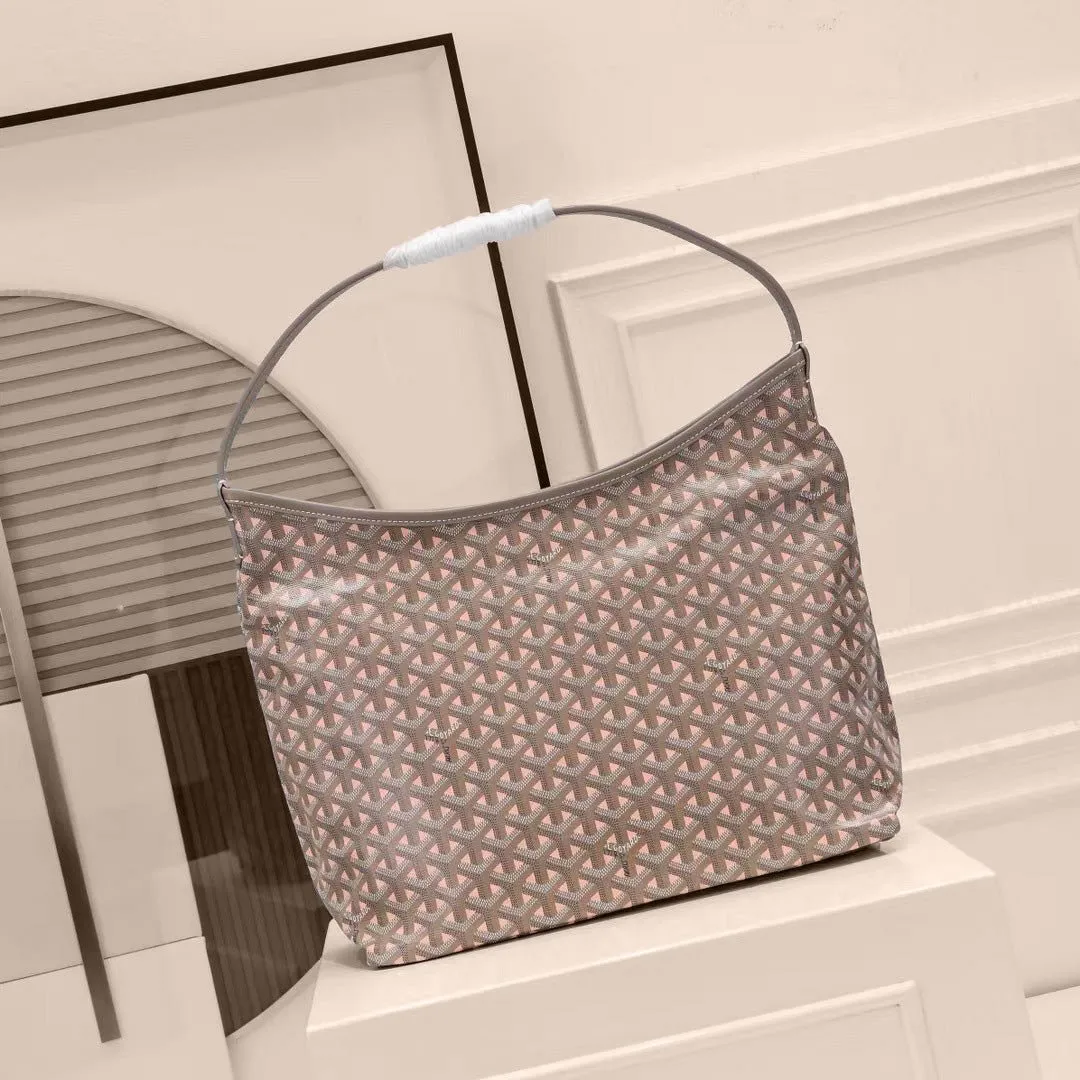Half-Moon Shoulder Bag