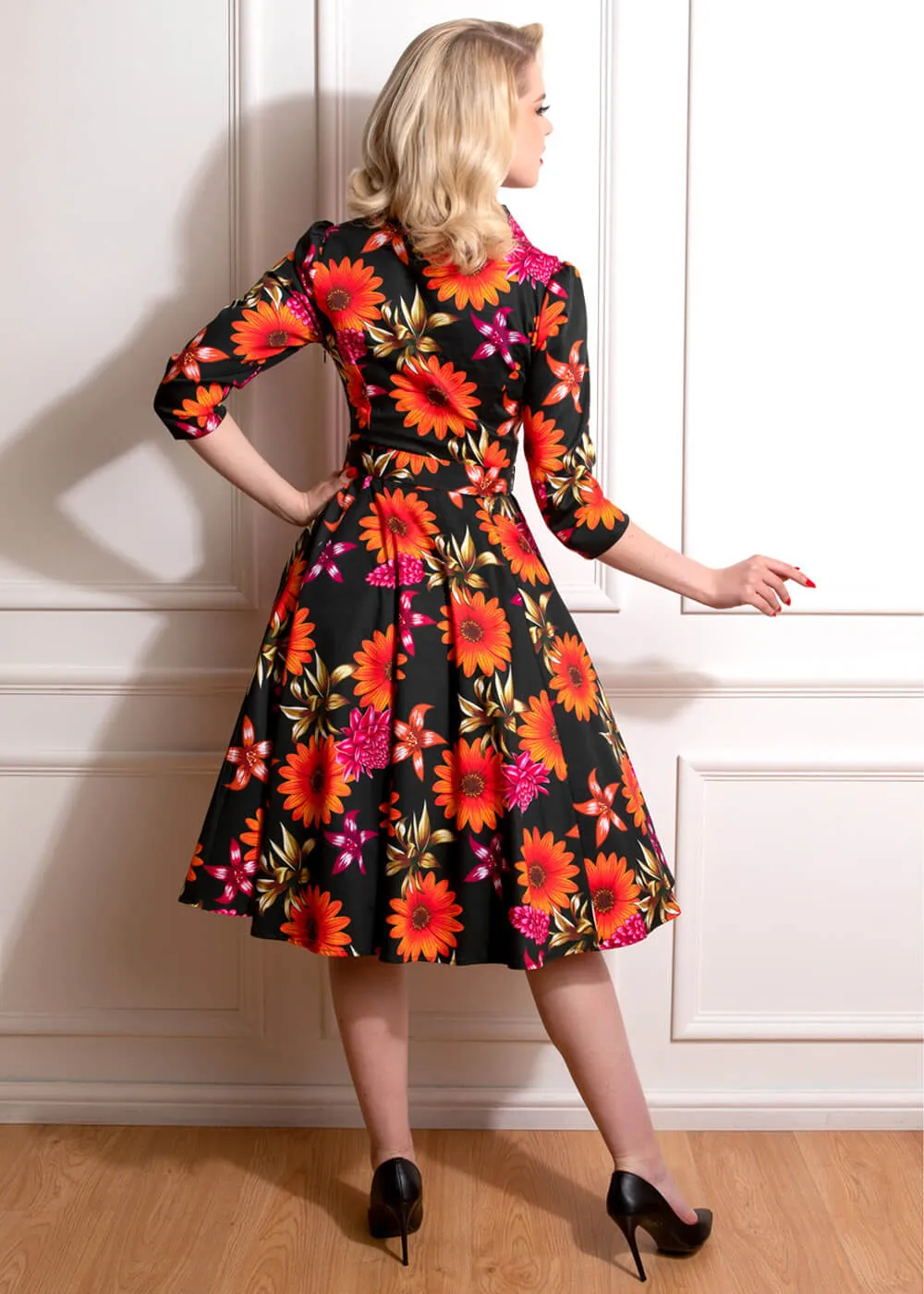 Hearts &amp; Roses Eden Floral 50's Swing Dress Black