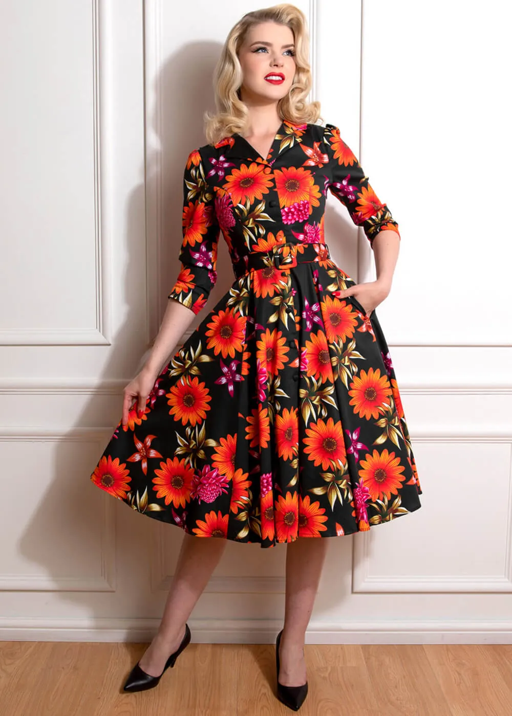 Hearts &amp; Roses Eden Floral 50's Swing Dress Black
