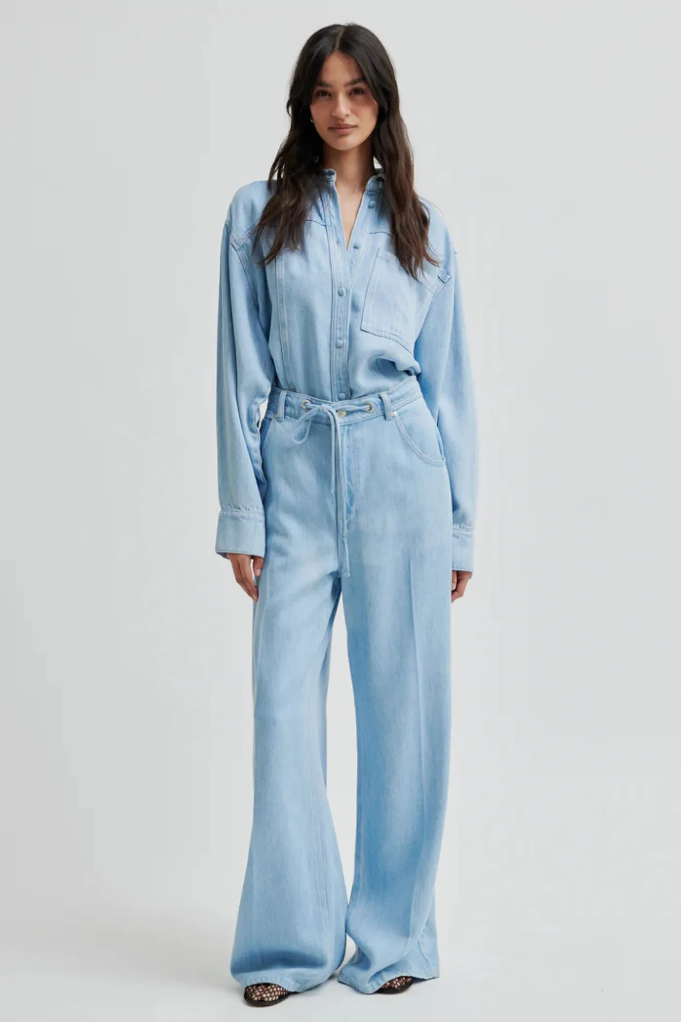 IRVIN DENIM JEANS - LIGHT BLUE DENIM