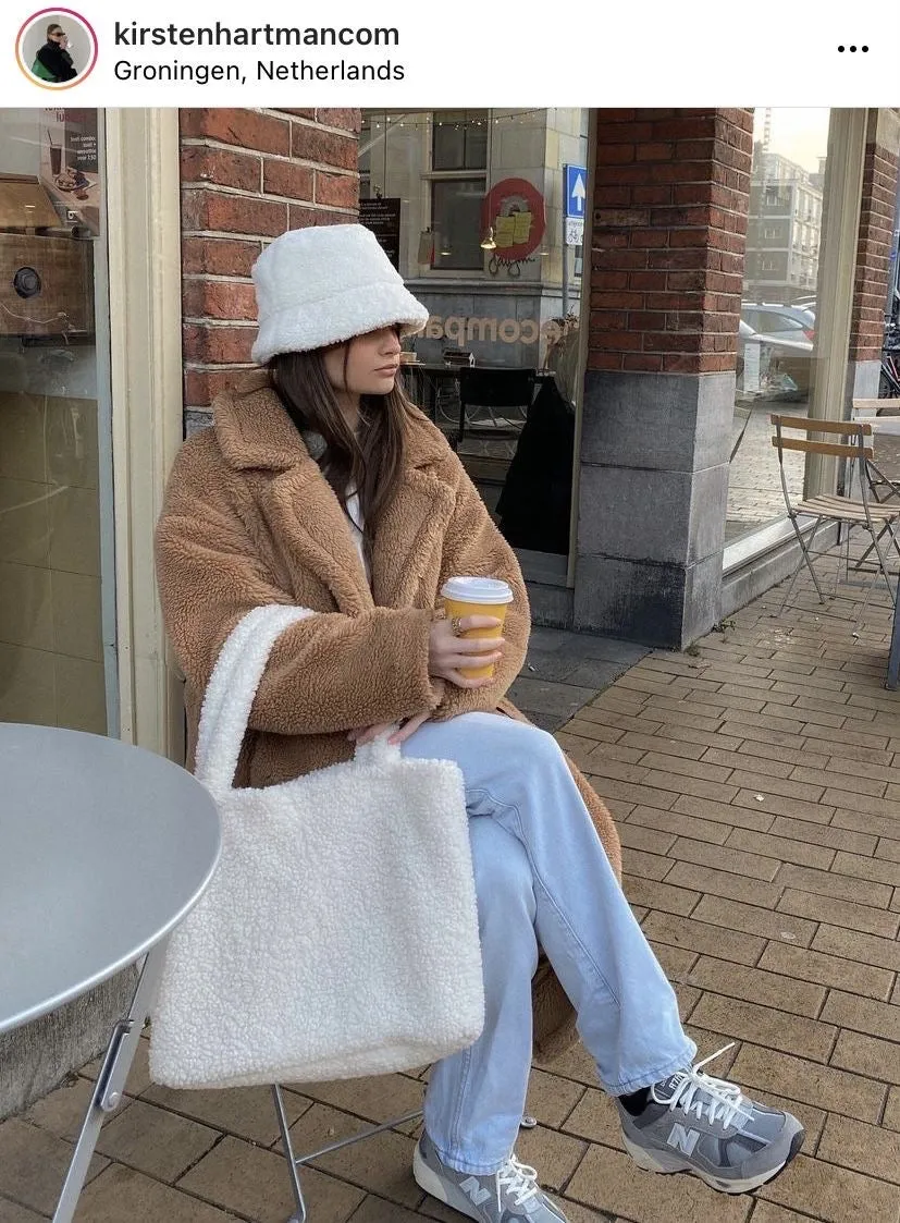 Ivy winter fur bucket hat