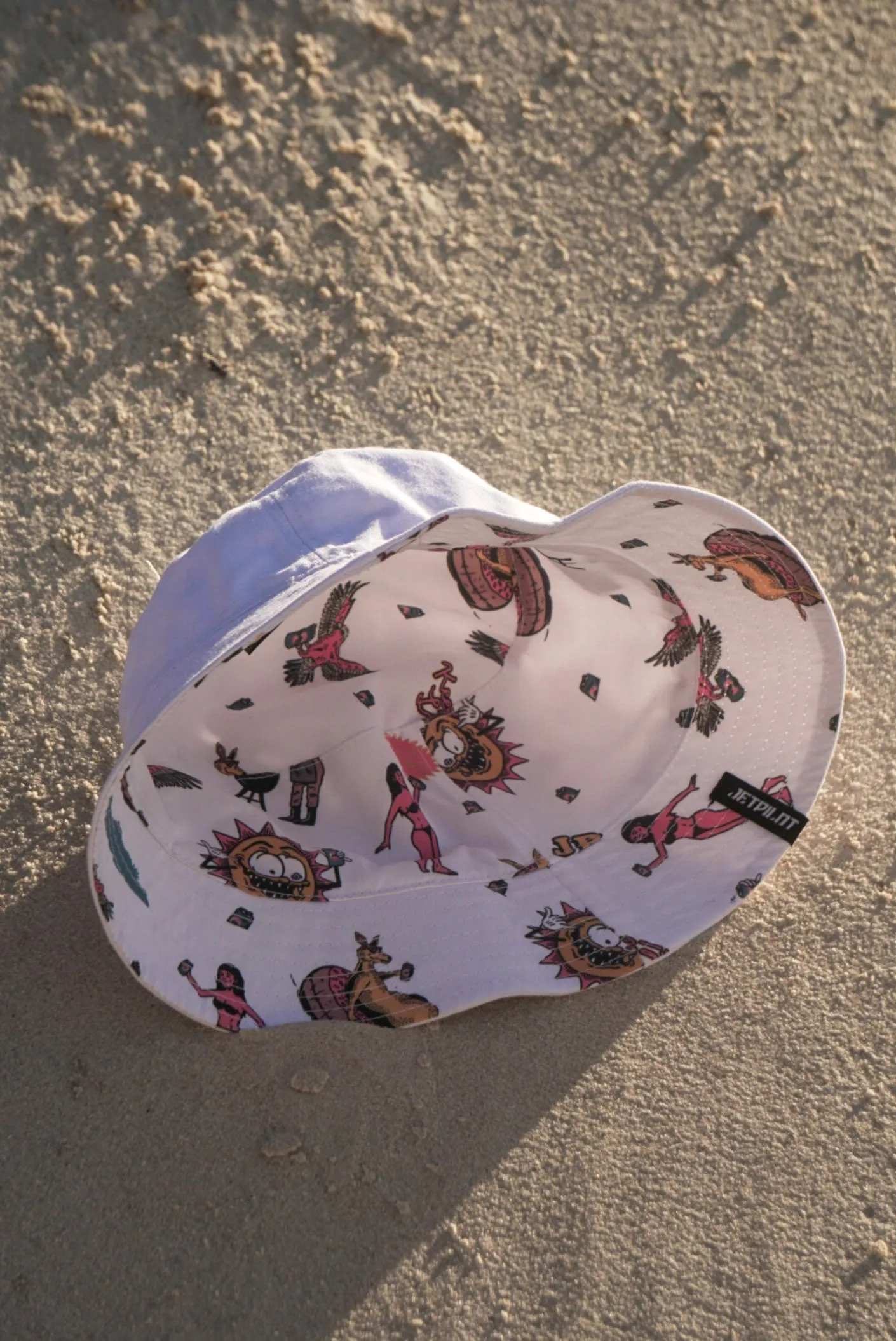 Jetpilot Keepin Local Mens Rev Bucket - White