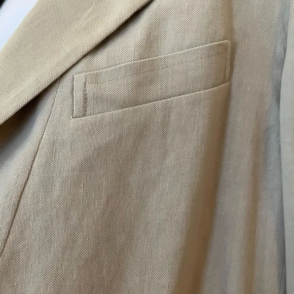 Lafayette 148 New York Unstructured Cotton and Linen Jacket. Size L.