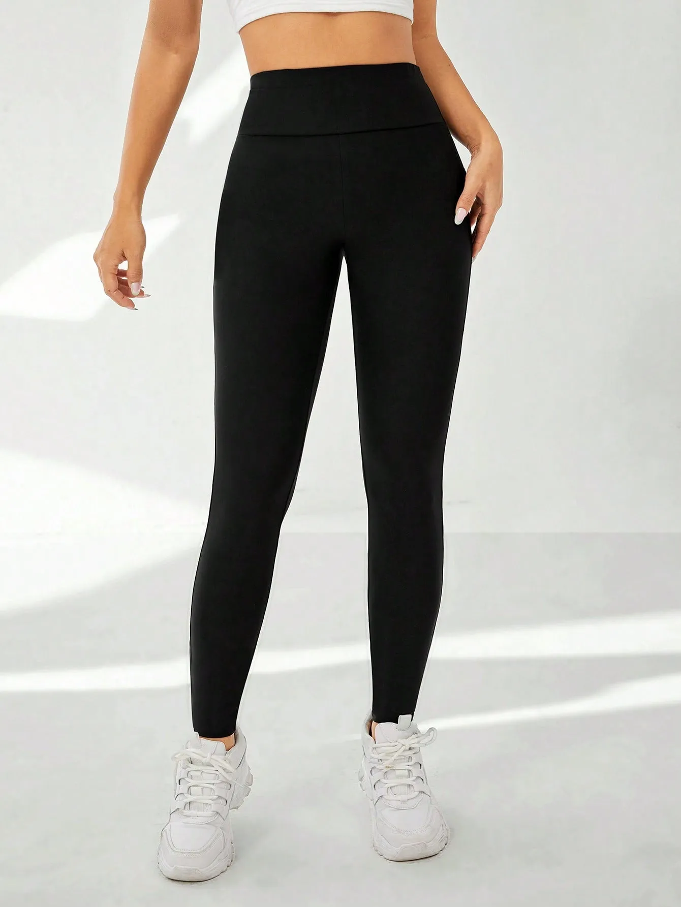 Leggings Y2K negros de Cherry Vibes para el verano