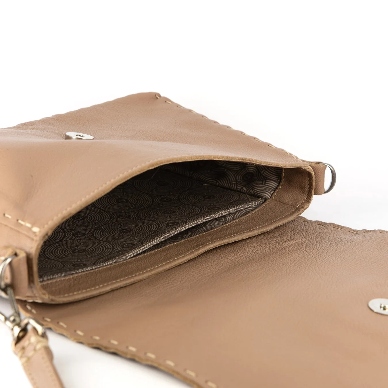 Liana : Ladies Leather Crossbody Handbag in Timber Cayak