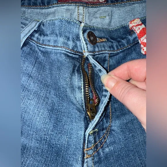 Lucky Legend Sweet’ N Straight Embroidered Jeans size 14/32