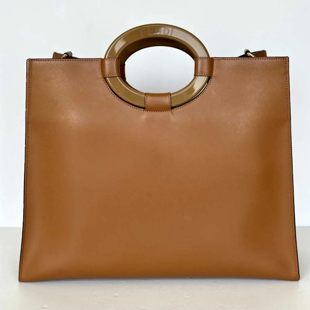 Medium Runaway Leather Tote