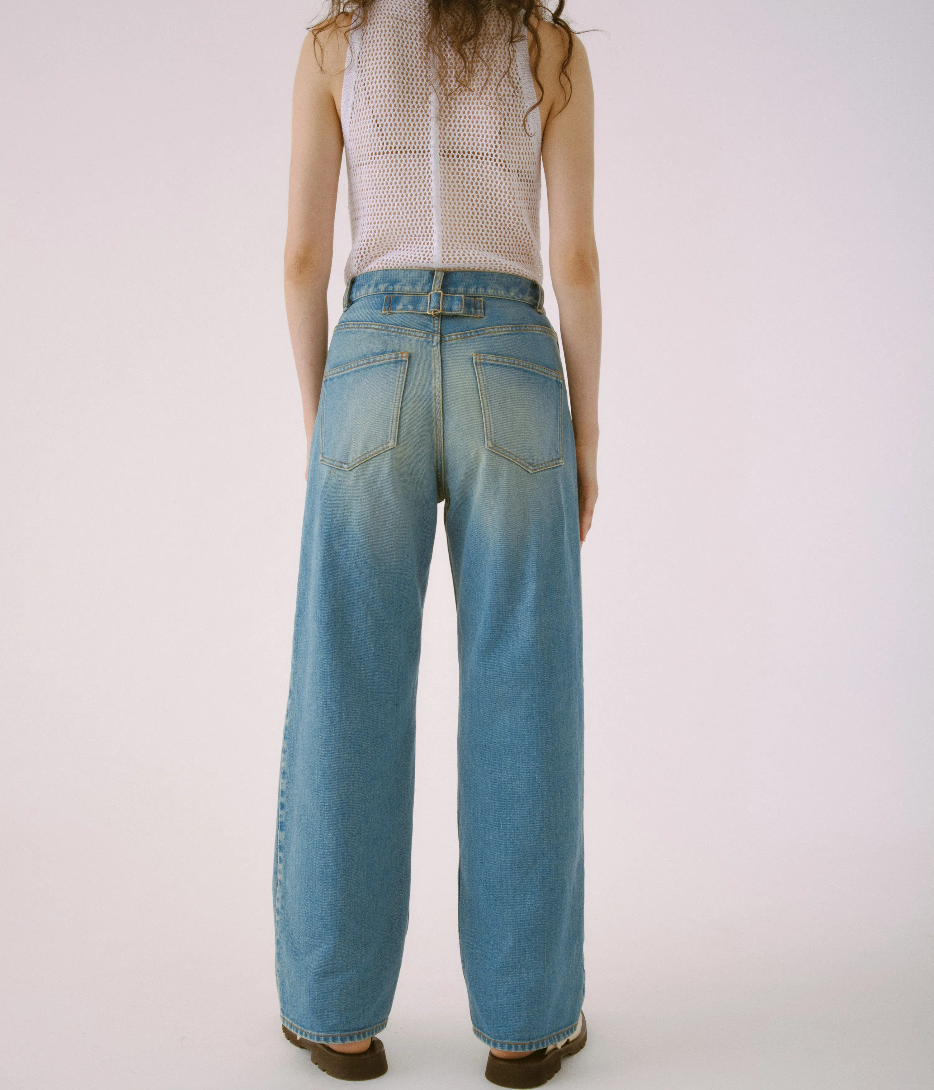 Mid Weight Tucked Wide-leg Denim in Light Blue