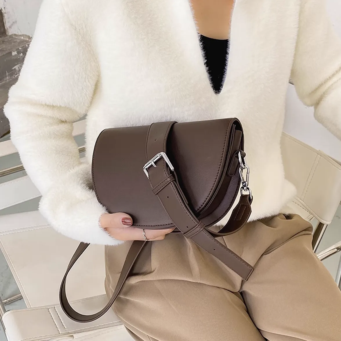 Minimal Half Moon Crossbody