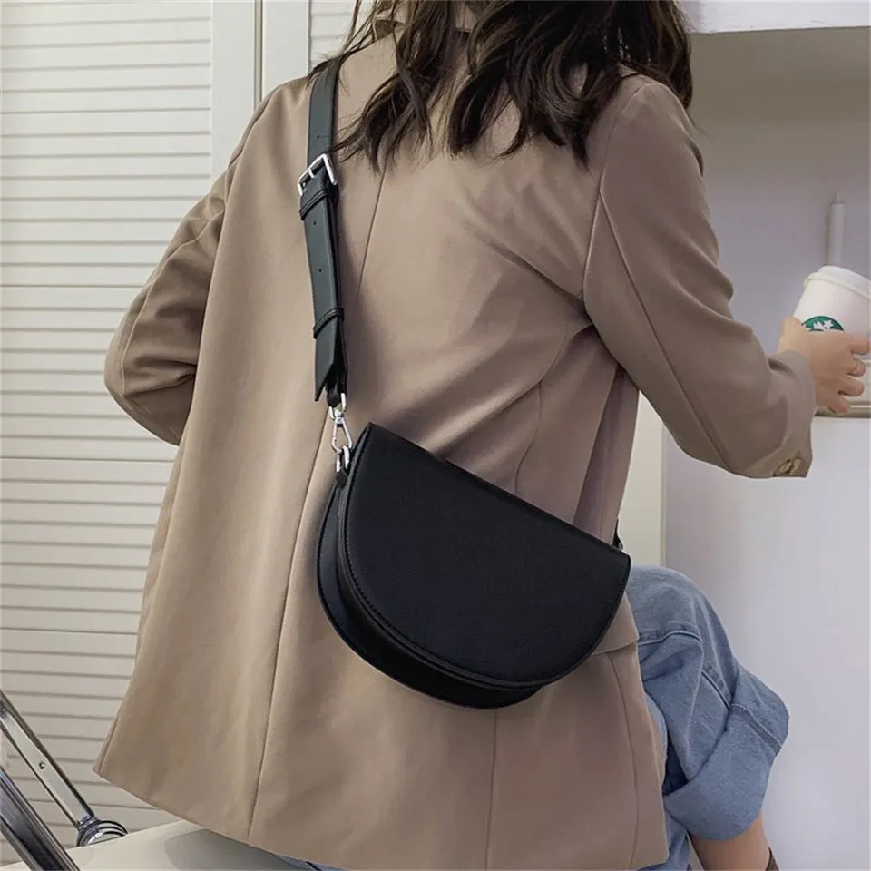 Minimal Half Moon Crossbody