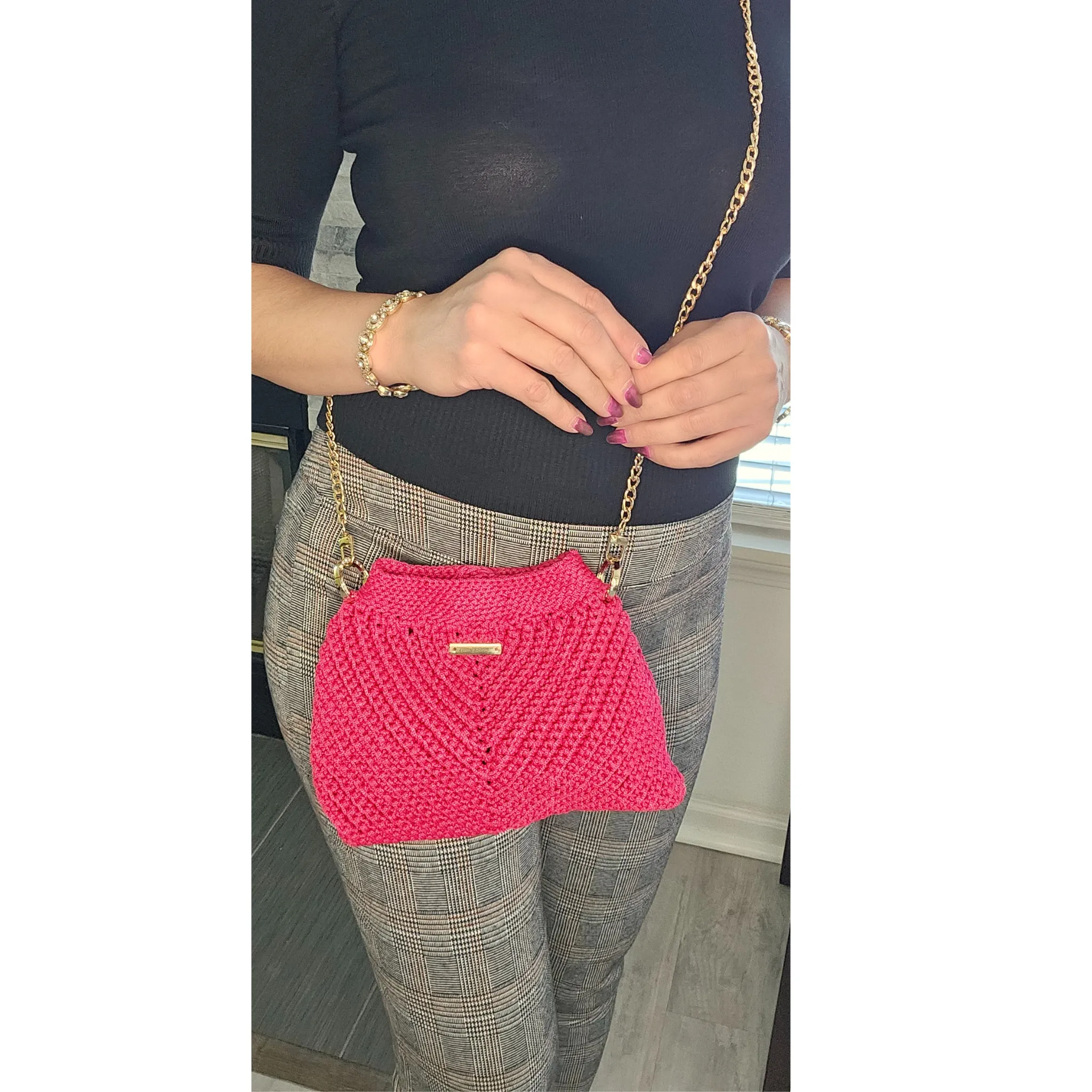 Modern Macrame Crossbody – Exclusive Handcrafted with Gold Accents