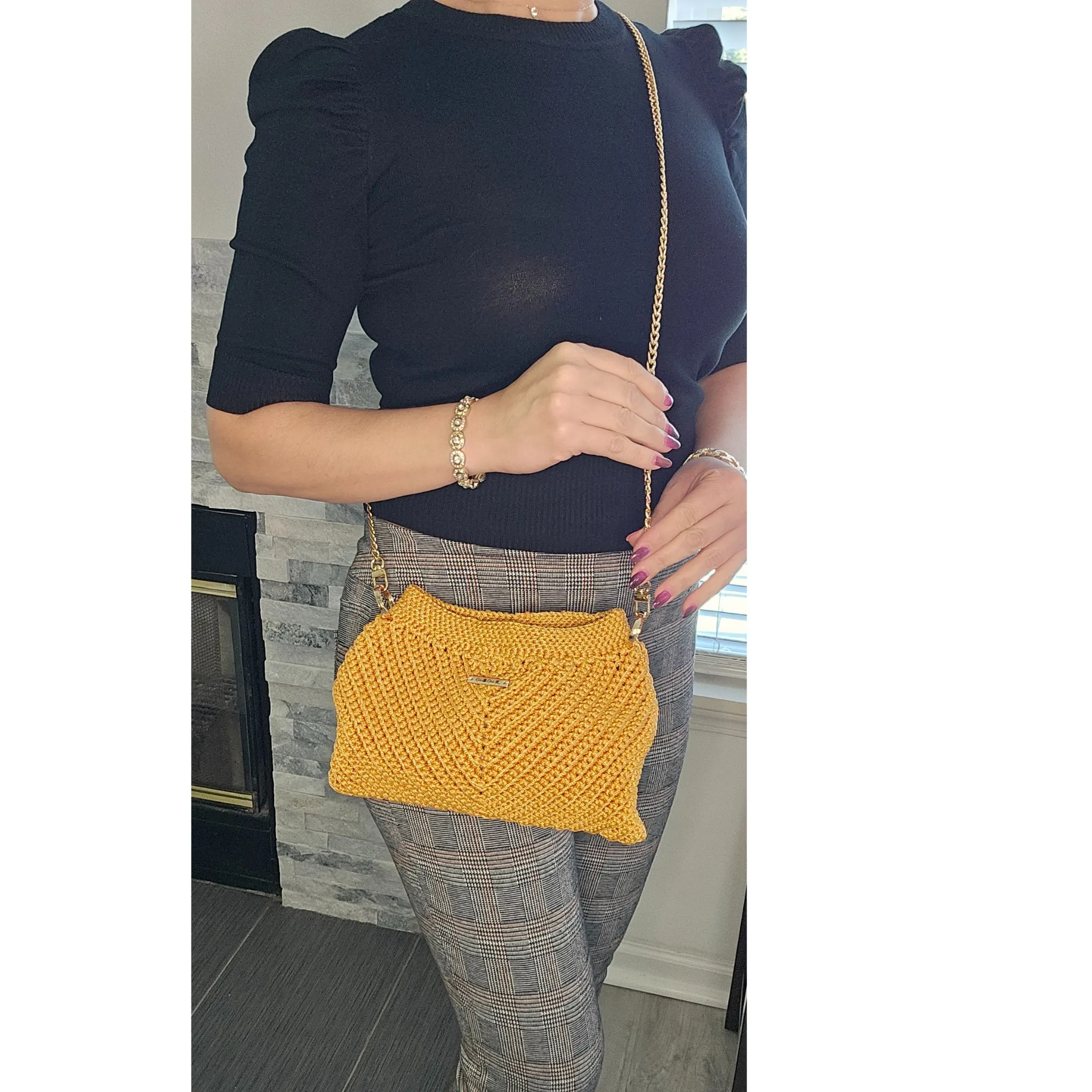 Modern Macrame Crossbody – Exclusive Handcrafted with Gold Accents