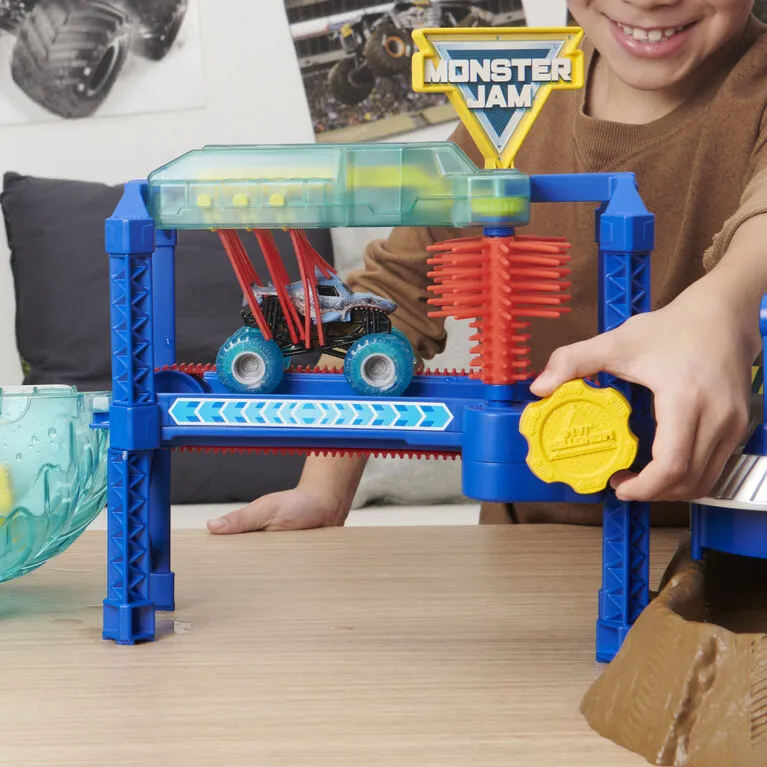 Monster Jam, Megalodon Monster Wash, Includes Color-Changing Megalodon Monster Truck - Retails $60 