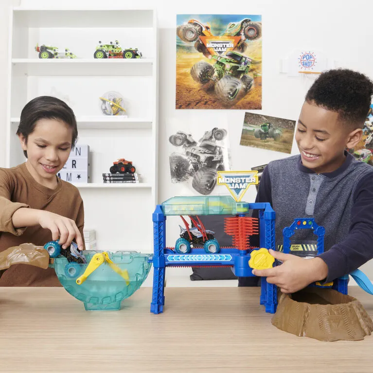 Monster Jam, Megalodon Monster Wash, Includes Color-Changing Megalodon Monster Truck - Retails $60 