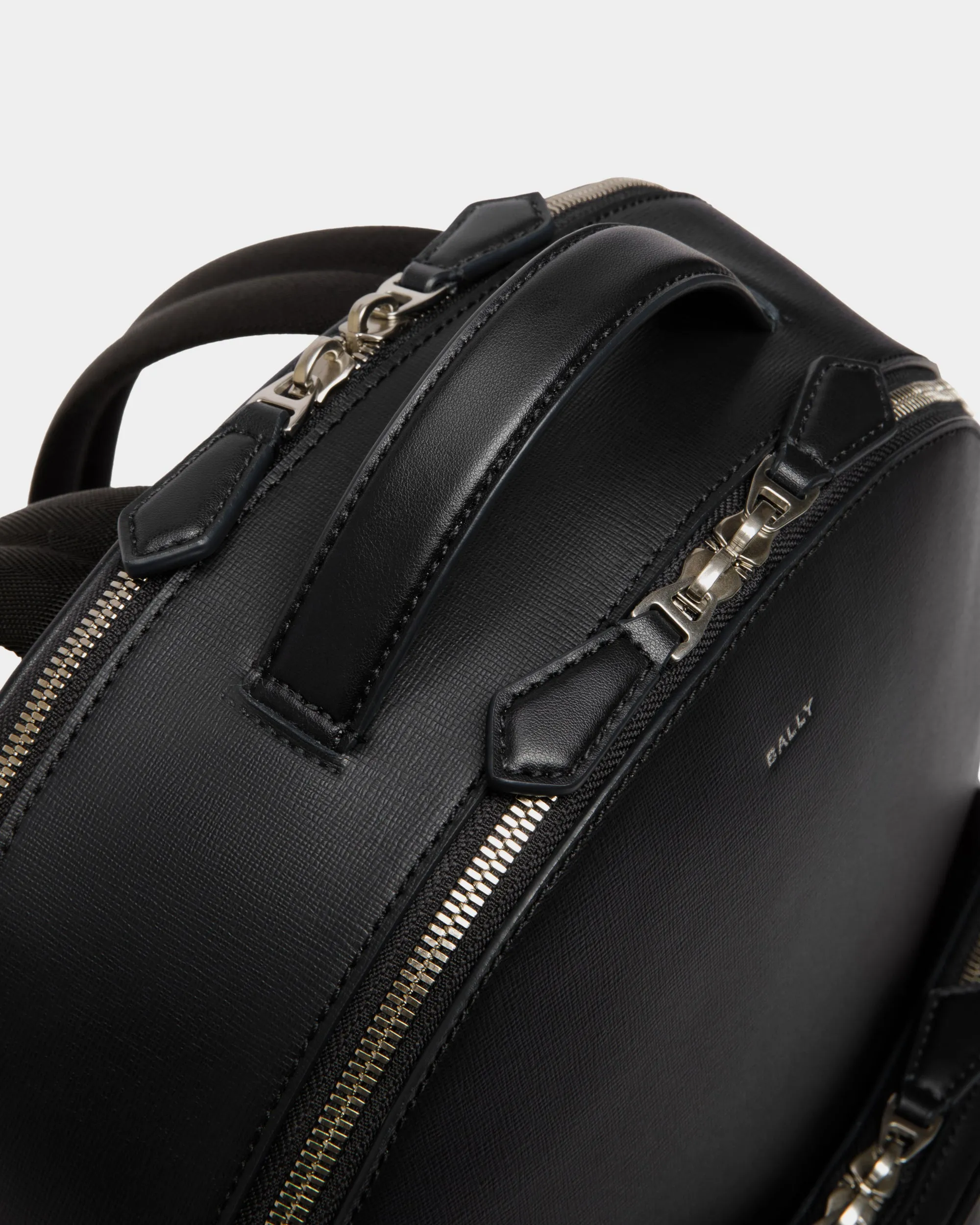 Mythos Back - Backpacks