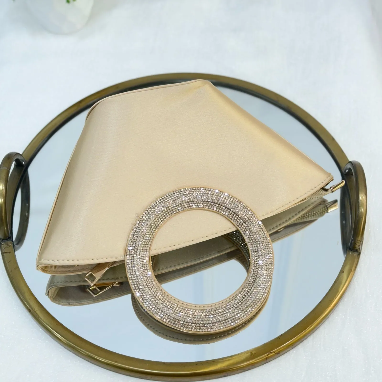 NIA BUCKET BAG