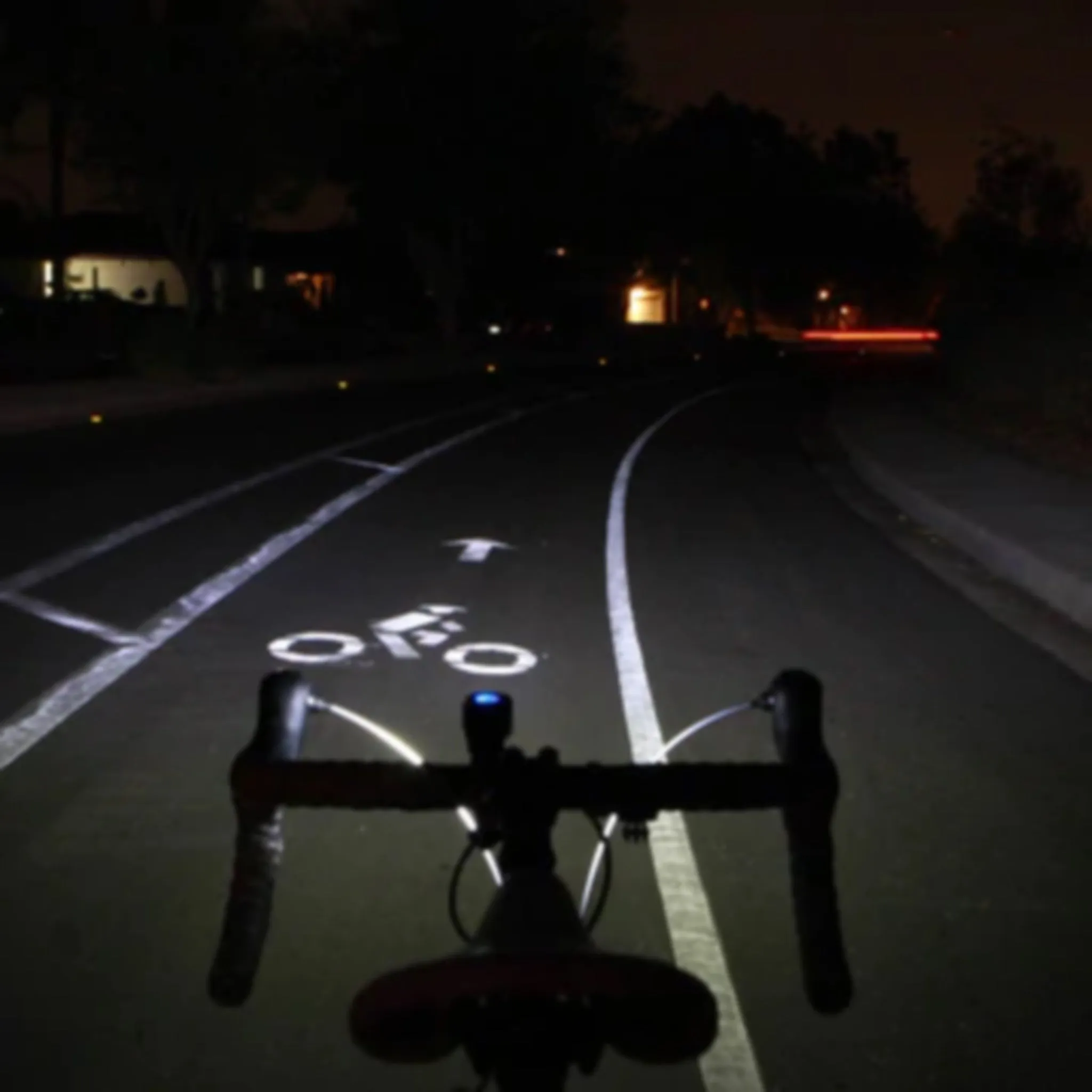 NiteRider Lumina Micro 650 & Vmax  150 Combo Front and Rear Light Set