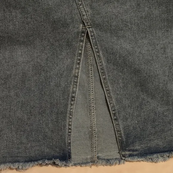 NWT Happily Grey Jeans Pencil Skirt, front split, size 13/30